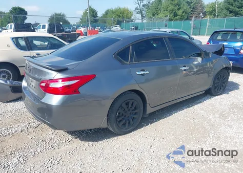 2016 Nissan Altima 2.5/S/Sv/Sl/Sr z USA, uszkodzony, nr VIN 1N4AL3AP7GC203068